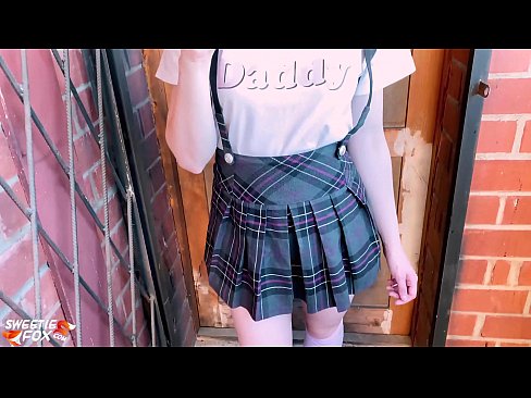 ❤️ Schoolgirl sûget har lul djip en neukt ynstee fan klassen. ❤ Homemade porno by wy ❌