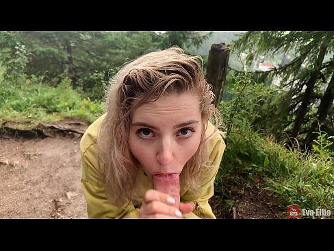 ❤️ Meisje slikket cum nei in iepenbiere blowjob - Eva Elfi ❤ Homemade porno by wy ❌
